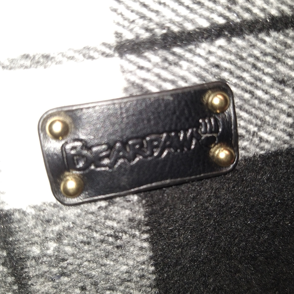 Bearpaw purse - Picture 3 of 5